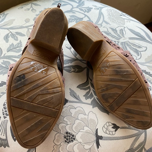 Carlos Santana Miranda booties nwot - Picture 3 of 5